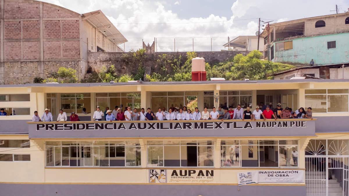inauguración de la rehabilitación de la Presidencia Auxiliar de Mextla Abajo